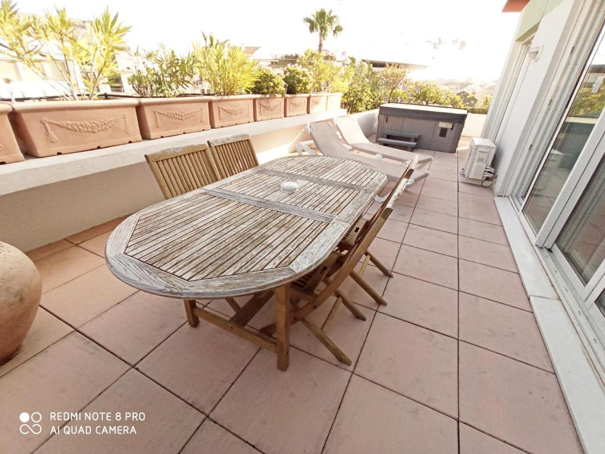 Apartmán Rooftop- Jacuzzi - Terrasse - Parking Antibes Exteriér fotografie