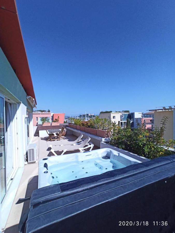 Apartmán Rooftop- Jacuzzi - Terrasse - Parking Antibes Exteriér fotografie